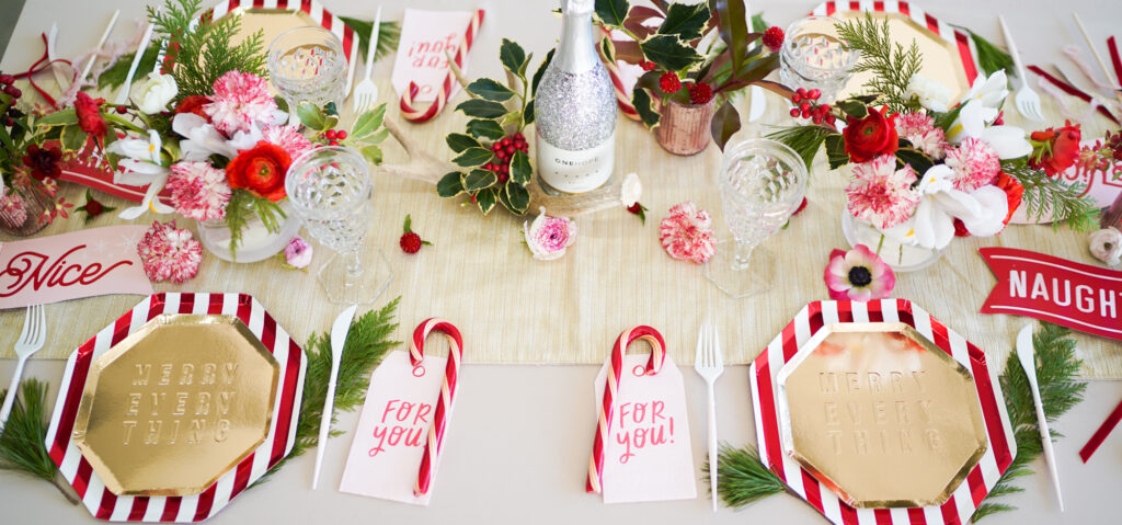 holiday styling
holiday table scapes
christmas table
red and white table
holiday centerpiece
christmas centerpiece
event designer
fig and whiskey 
holiday florals
christmas party inspo
holiday party inspo